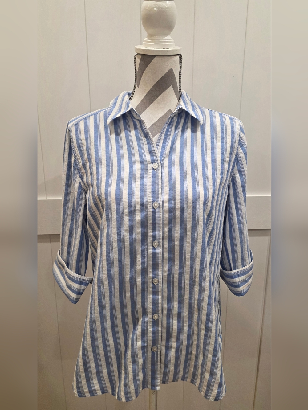 Saks Fifth Avenue Women's Blouse Size  S -Item 139